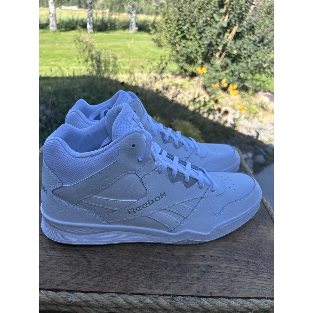 Reebok Royal BB4500 HI2 High Top White Men's Size 15 Basketball Shoes NWB